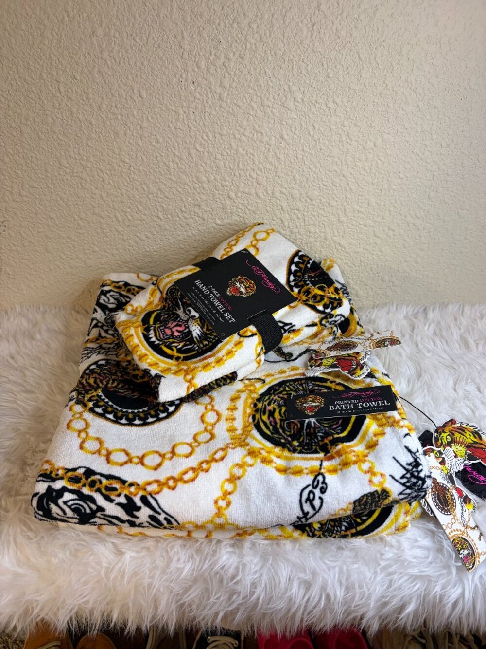 Ed Hardy Tiger Gold Chain Tattoo 4 Pc Bath Hand Towel Set White Cotton NWT
